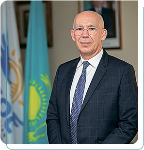 Күйеуі басқаларға әйелін сиқытуға мүмкіндік береді